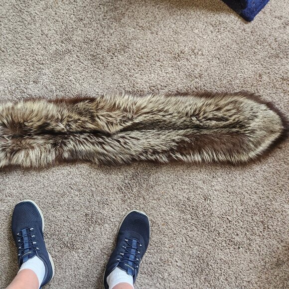 #672 Silver fox - Picture 5 of 7